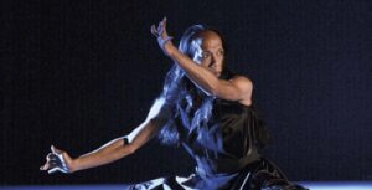 LeineRoebana en Black Pencil